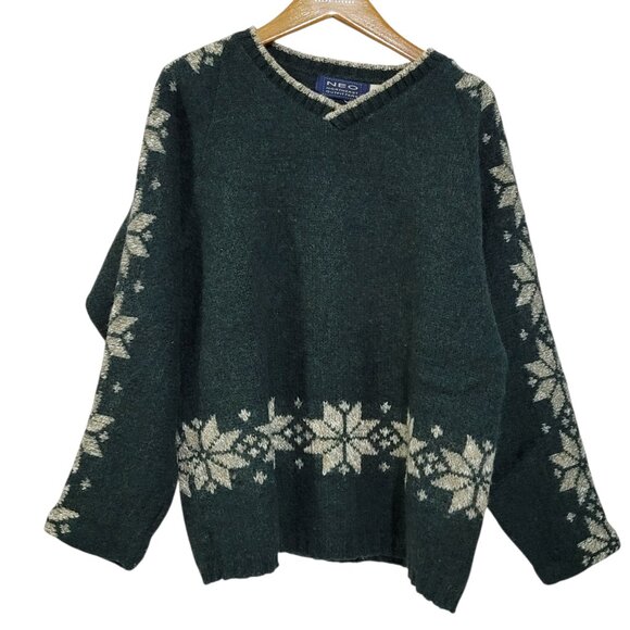 NEO Northeast Outfitters Sweater Mens Medium Wool Green Snowflakes Vintage - Picture 1 of 9